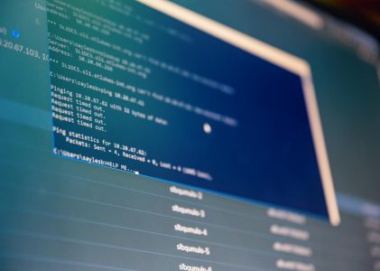 常见的开源和商业智能（BI）工具之间的技术优势对比